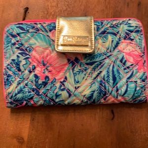 Lilly Pulitzer wallet